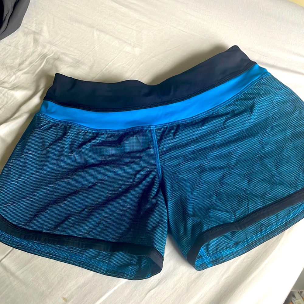 Lululemon size 4 shorts